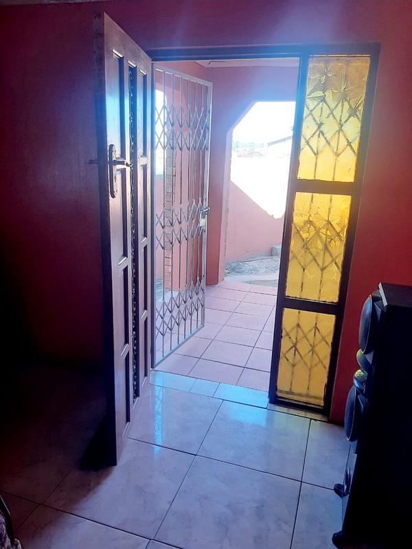 4 Bedroom Property for Sale in Mdantsane Nu 11 Eastern Cape